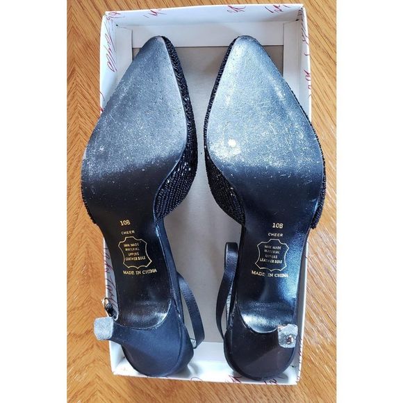 ** Lord & Taylor Beaded Dress Heels - Picture 5 of 6